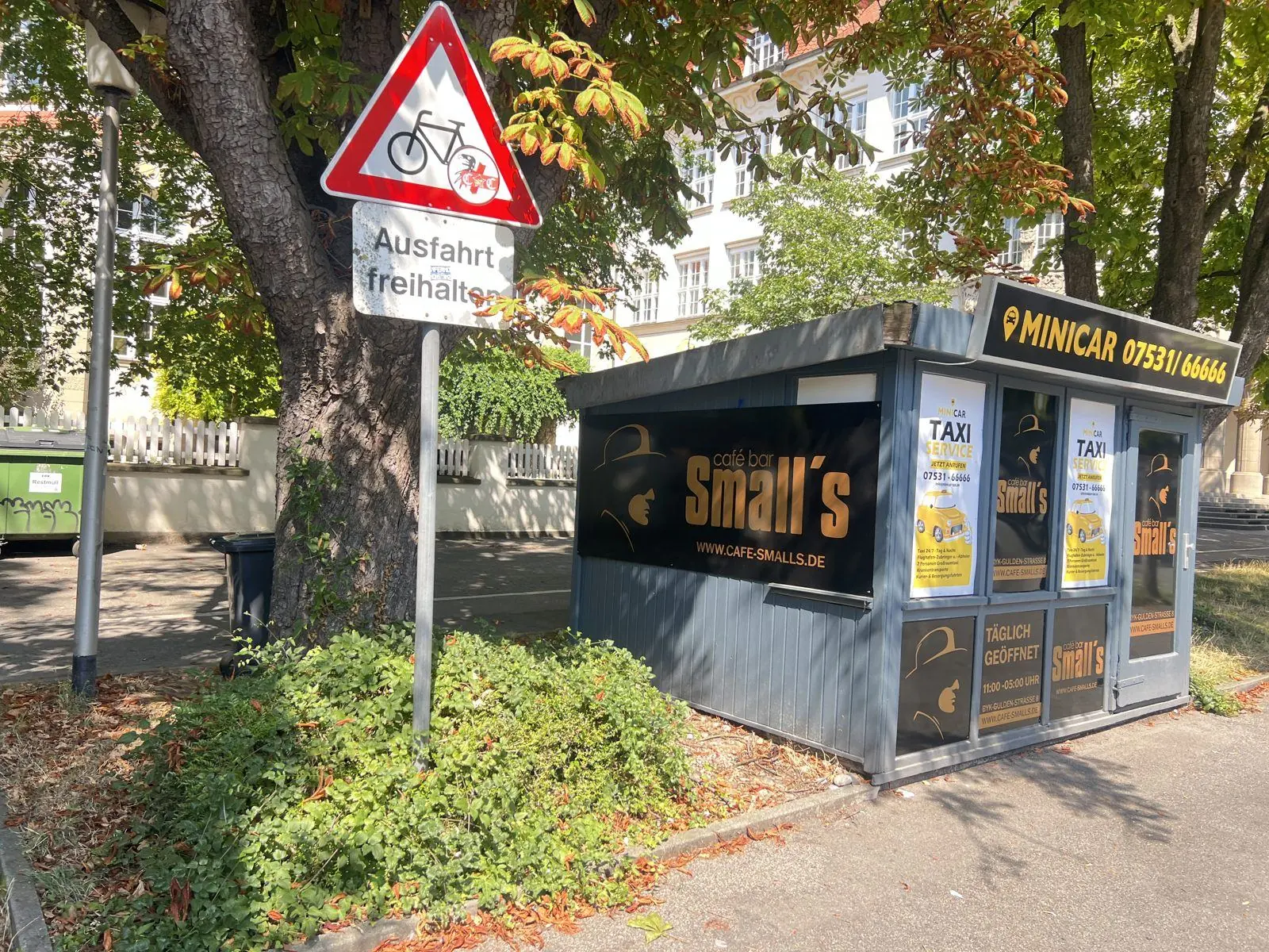 Café Bar Small's – Bild 1