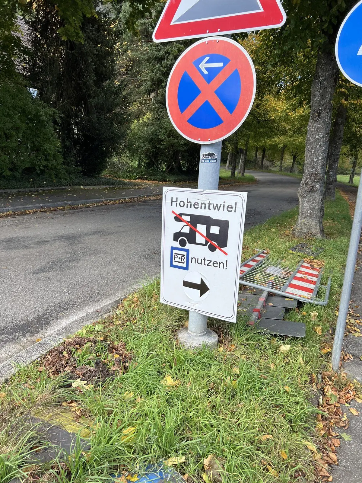 Hohentwiel – Parkleitsystem – Schilder, Digitaldruck, Montage